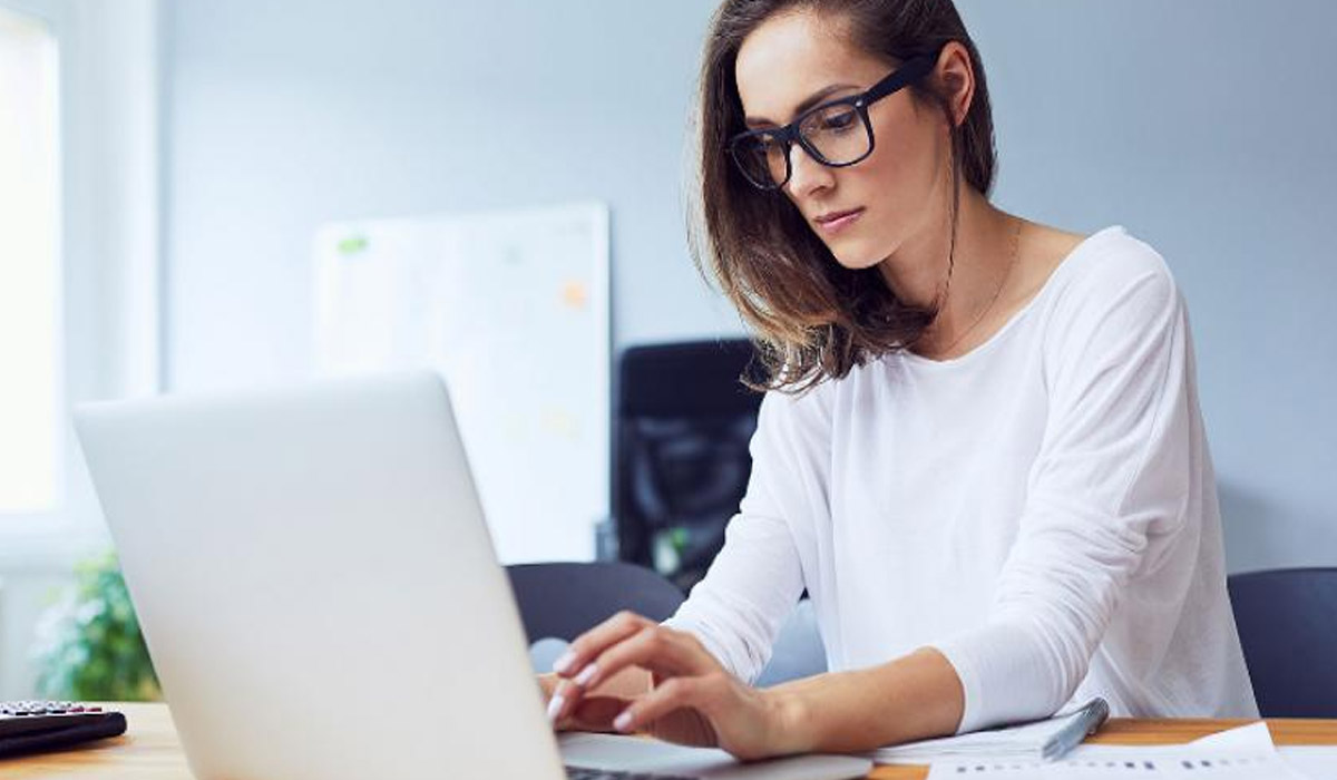 How to Follow Up With Prospective Recruiters in Qatar After the Job Interview